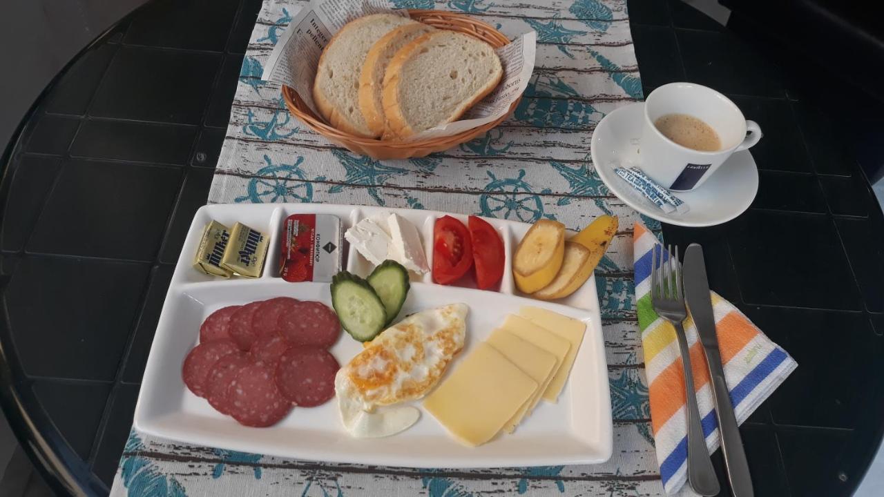 Orion Guest House Sozopol Eksteriør bilde
