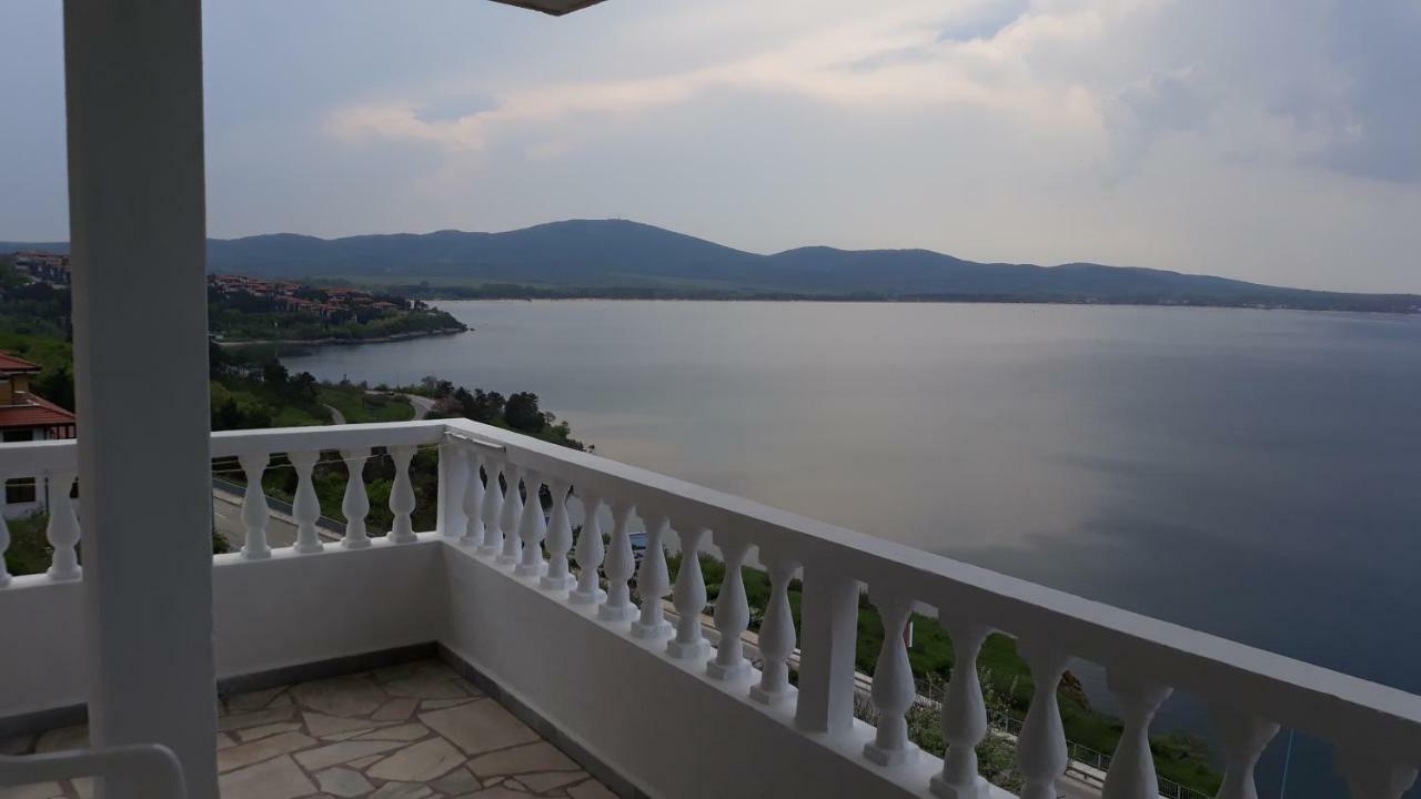 Orion Guest House Sozopol Eksteriør bilde